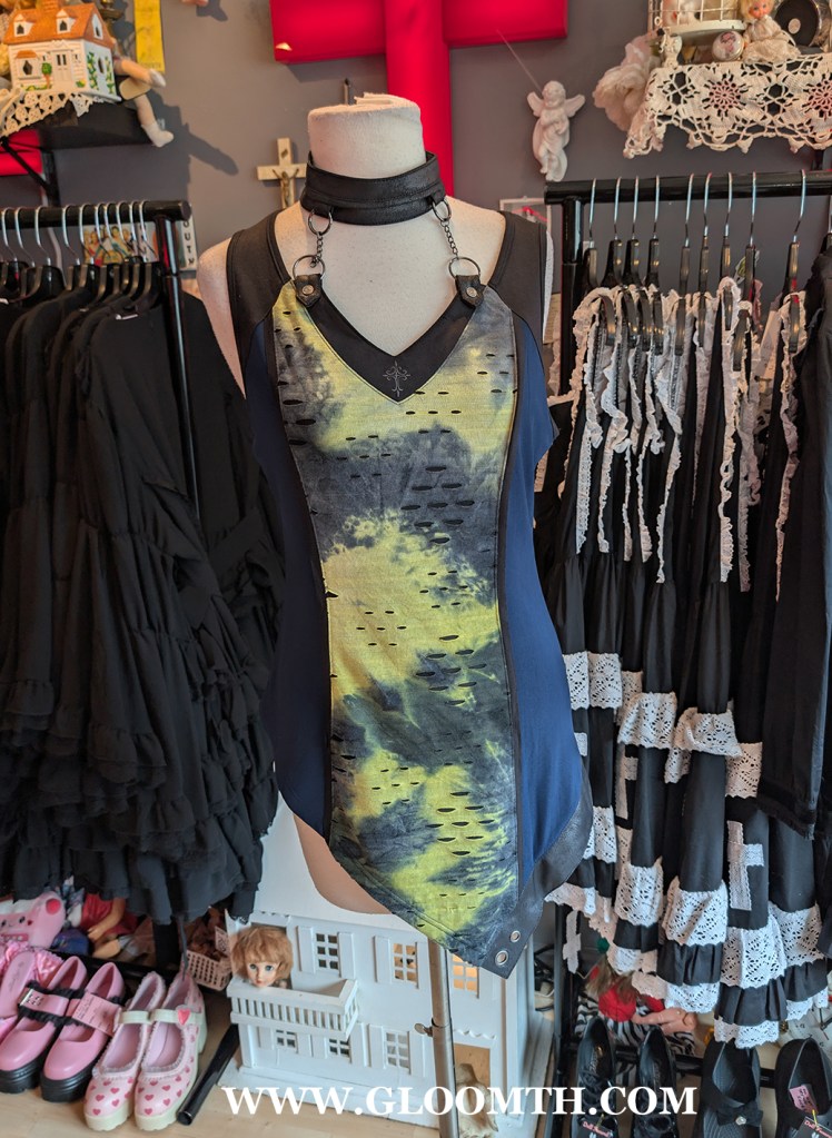 ozz croce top for sale at doll funeral toronto