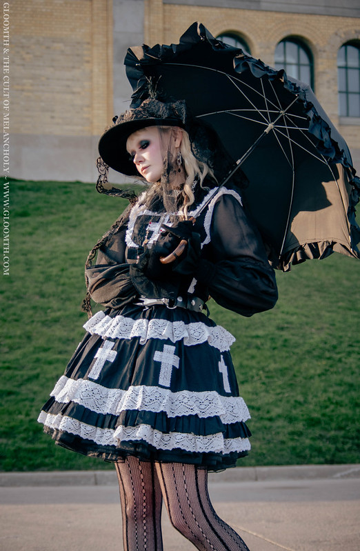 gothic victorian gloomth