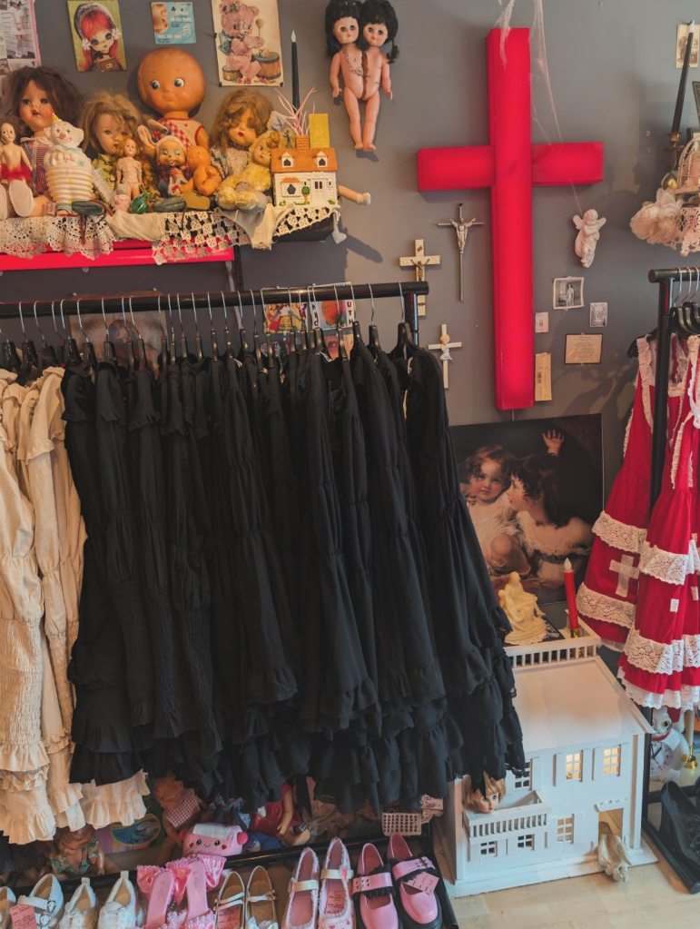 gloomth store toronto