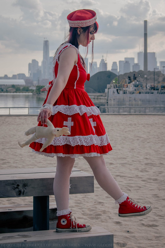 old school lolita outfit in red and white