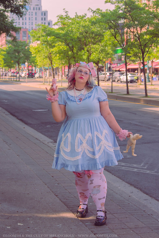 plus size kawaii fashion store toronto doll funeral