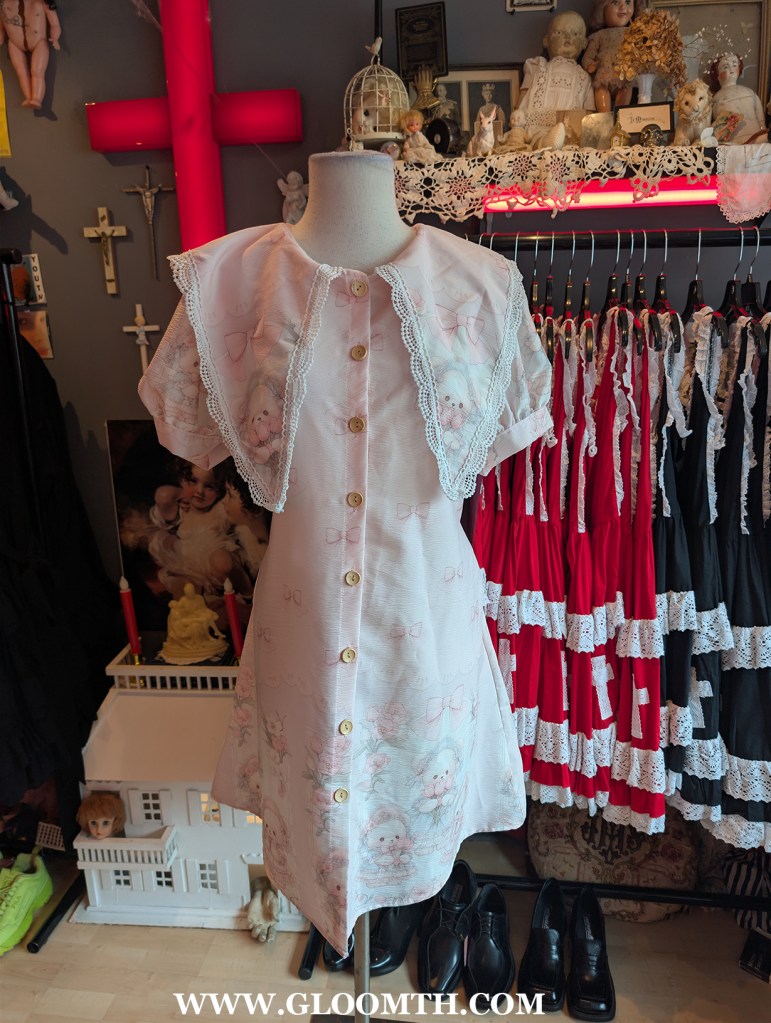 kawaii fashion shop doll funeral in toronto